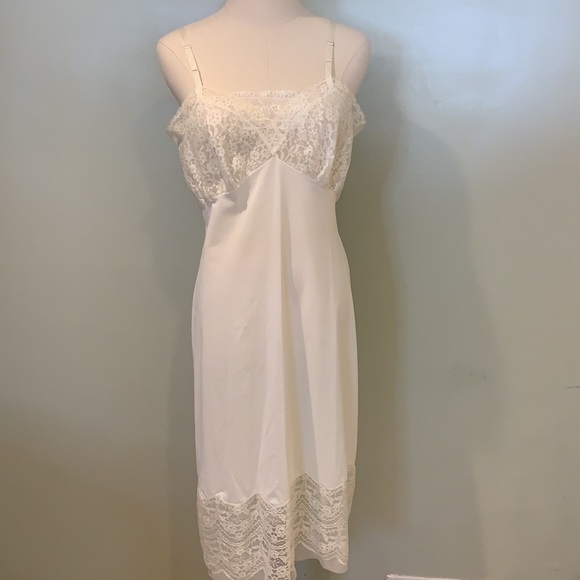 Vintage Other - Vintage White Lace Top & Bottom Slip Dress